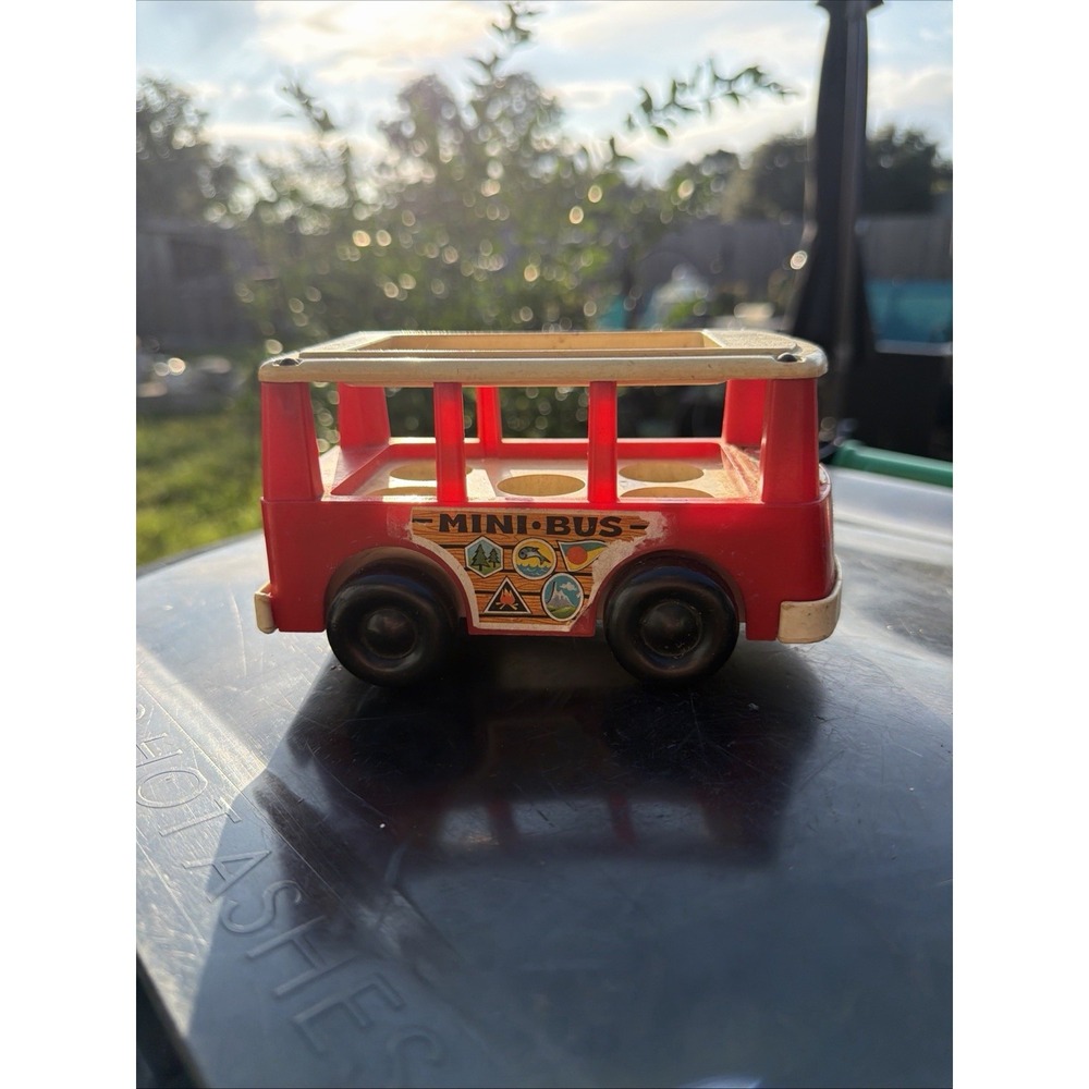 Vintage Fisher Price Little People 1969 Mini-Bus FP-141  Label Coming Up